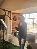 Lisa Clyde singing backgrounds for her live show